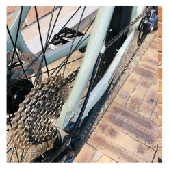 Vélo Bikelife C100 Gris Béton 2022 - Collective | Vélo Urbain Élégant et Performant 38 Vélo Bikelife C100 Gris Béton 2022 - Collective | Vélo Urbain Élégant et Performant -France Accessoires Vélo Soldes Boutique custom collective x bikelife c100 gris beton 2022 16