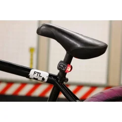 Pack d'éclairage urbain FTL LIGHTS ELEPHANT WHT - Sécurité et design -France Accessoires Vélo Soldes Boutique ftl lights pack elephant wht 4