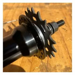 Moyeu COLLECTIVE C2 Arrière Noir - Roue Arrière BMX - Compatible Freeco -France Accessoires Vélo Soldes Boutique moyeu collective c2 arriere noir 3