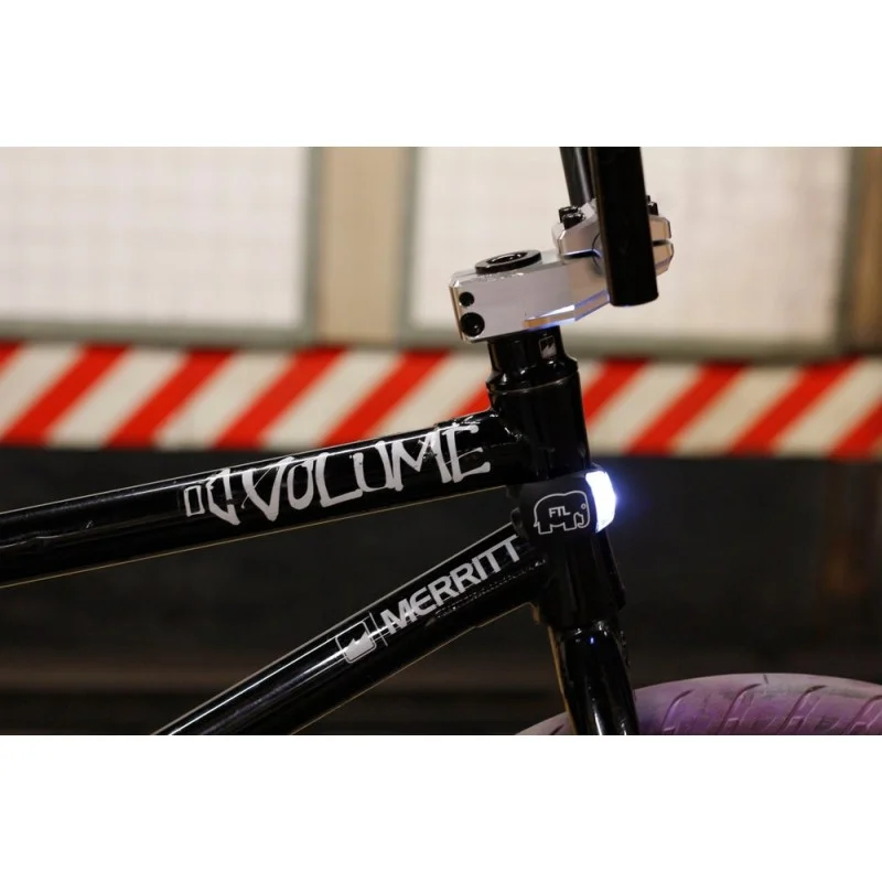 Pack De Lumières FTL Elephant Noirs - La Paire | Éclairage Urbain Sécurisé 7 Pack De Lumières FTL Elephant Noirs - La Paire | Éclairage Urbain Sécurisé – Image 5