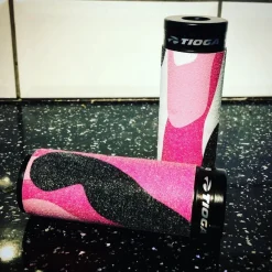 GRIPPEE PEGS 14MM BLK/PINK CAMO - Pédales de Vélo Style BIKELIFE