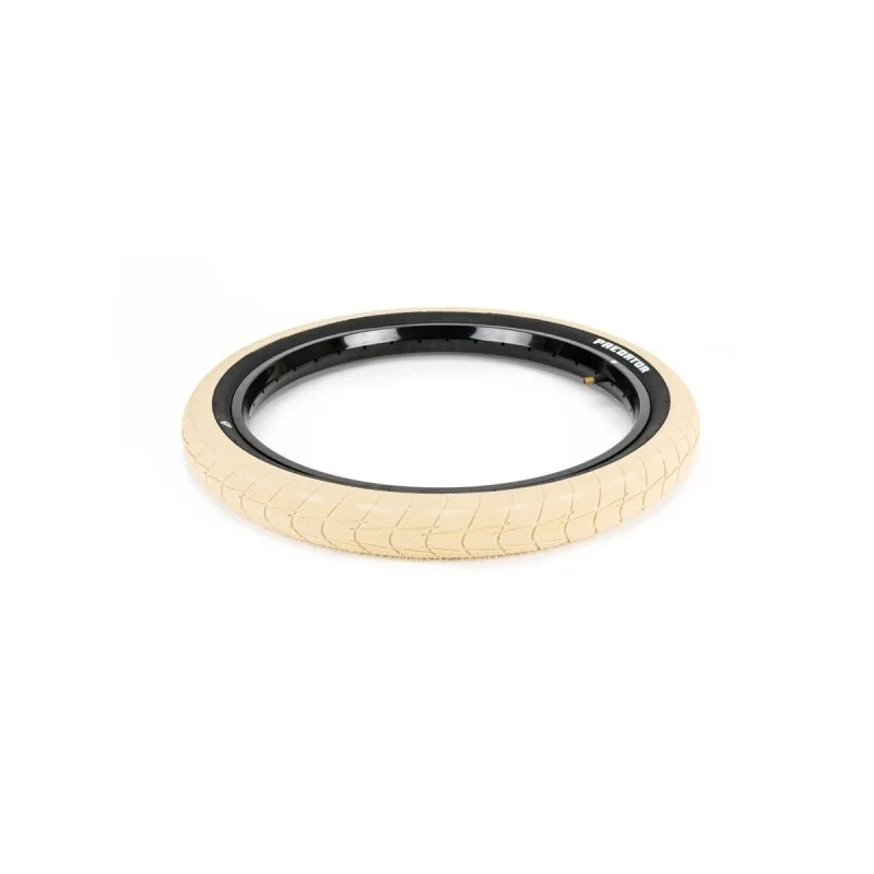 Pneu Eclat Predator 2.30" SAND - Pneu BMX haute performance pour terrains sablonneux 6 Pneu Eclat Predator 2.30" SAND - Pneu BMX haute performance pour terrains sablonneux – Image 4