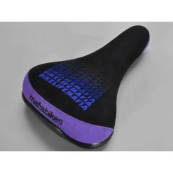 MAFIA BIKES Selle Mafia Bike Fade Noire-Violet - Selle de Vélo Haut de Gamme 9 MAFIA BIKES Selle Mafia Bike Fade Noire-Violet - Selle de Vélo Haut de Gamme -France Accessoires Vélo Soldes Boutique selle mafia bike fade noire violet 2