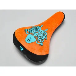 MAFIA BIKES Selle Mafia Bike Medusa Orange - Selle de Vélo Haut de Gamme -France Accessoires Vélo Soldes Boutique selle mafia bike medusa orange 2