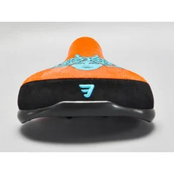 MAFIA BIKES Selle Mafia Bike Medusa Orange - Selle de Vélo Haut de Gamme -France Accessoires Vélo Soldes Boutique selle mafia bike medusa orange 4