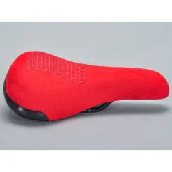 MAFIA BIKES Selle Mafia Bike Patch Rouge - Selle de Vélo Style BIKELIFE -France Accessoires Vélo Soldes Boutique selle mafia bike patch rouge 1