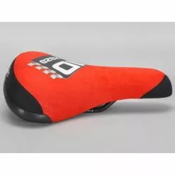 Selle MAFIA BIKES ID2020 Noir-Rouge - Confort et Style pour Votre Bikélife -France Accessoires Vélo Soldes Boutique selle mafia bikes id2020 noir rouge 3