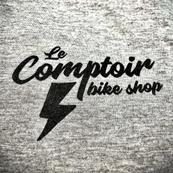 T-SHIRT LE COMPTOIR 2021 Gris Chiné Large - BIKELIFE/FRINGUE BIKELIFE/T-shirt -France Accessoires Vélo Soldes Boutique t shirt le comptoir 2021 gris chine large 4
